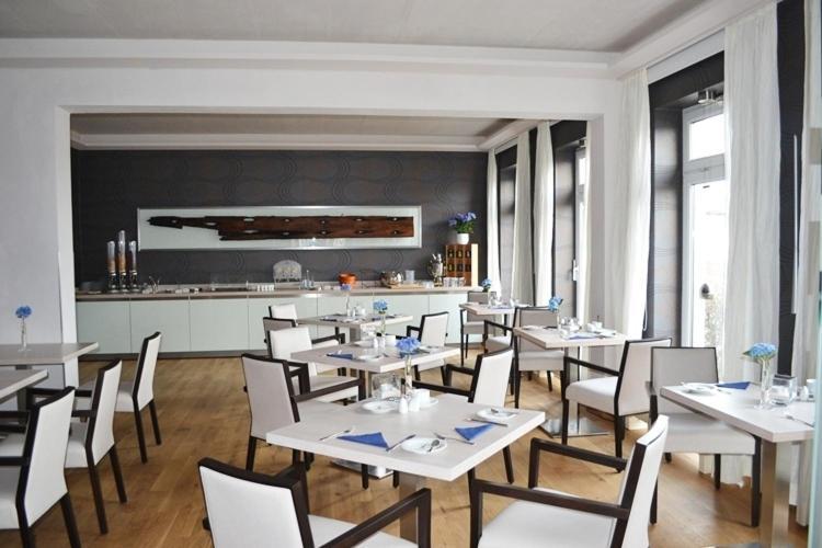 Hafenhotel Pommernyacht Ueckermünde Εξωτερικό φωτογραφία