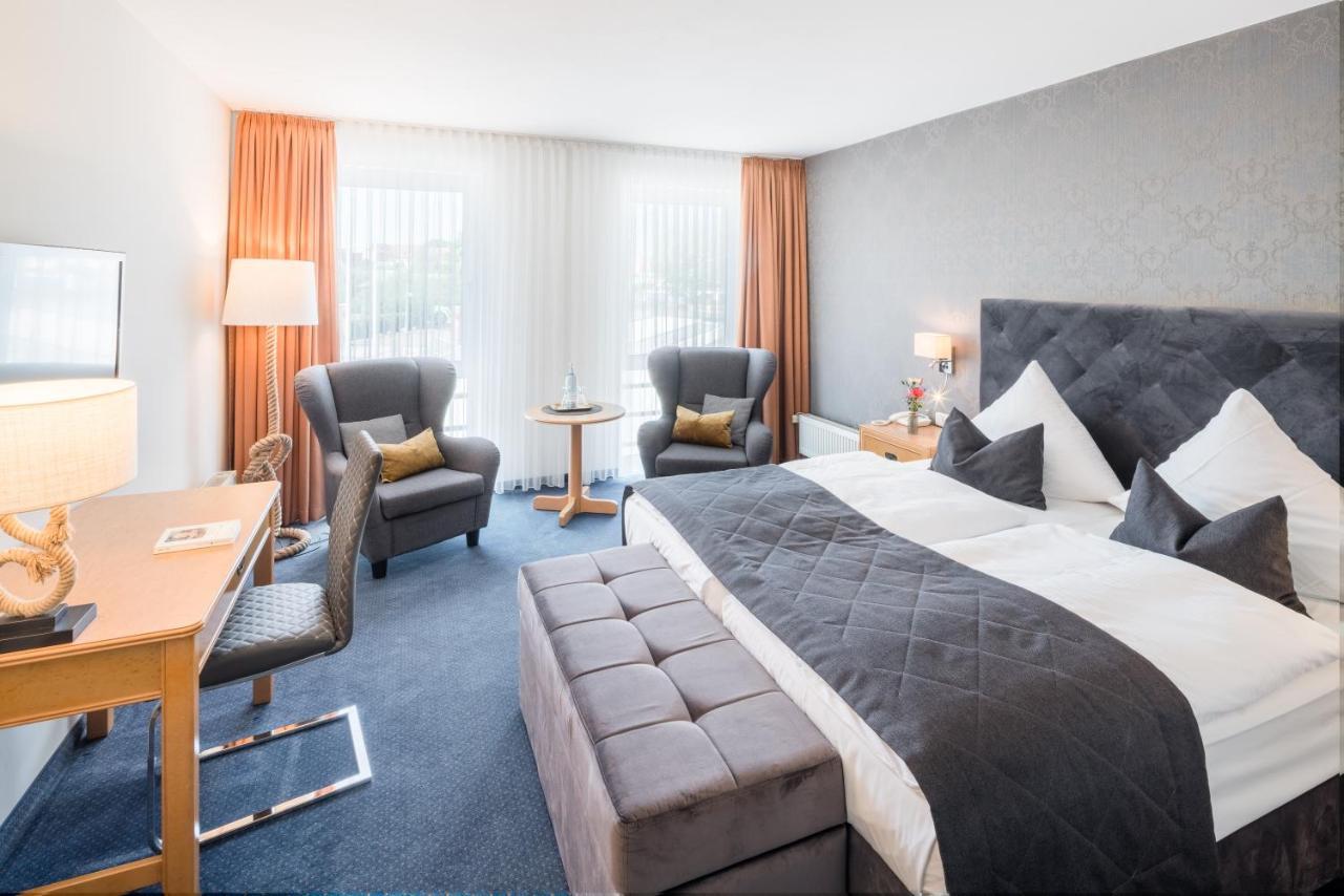 Hafenhotel Pommernyacht Ueckermünde Εξωτερικό φωτογραφία