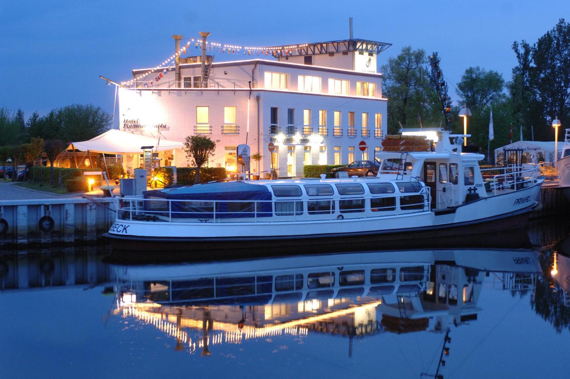 Hafenhotel Pommernyacht Ueckermünde Εξωτερικό φωτογραφία