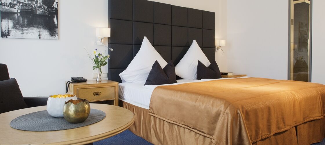 Hafenhotel Pommernyacht Ueckermünde Εξωτερικό φωτογραφία