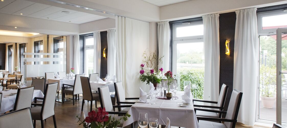 Hafenhotel Pommernyacht Ueckermünde Εξωτερικό φωτογραφία
